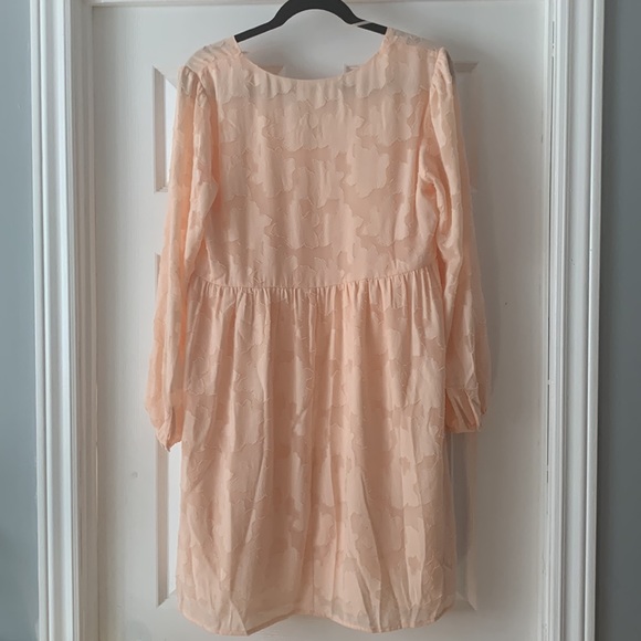Joe Fresh BabyDoll - Picture 3 of 4